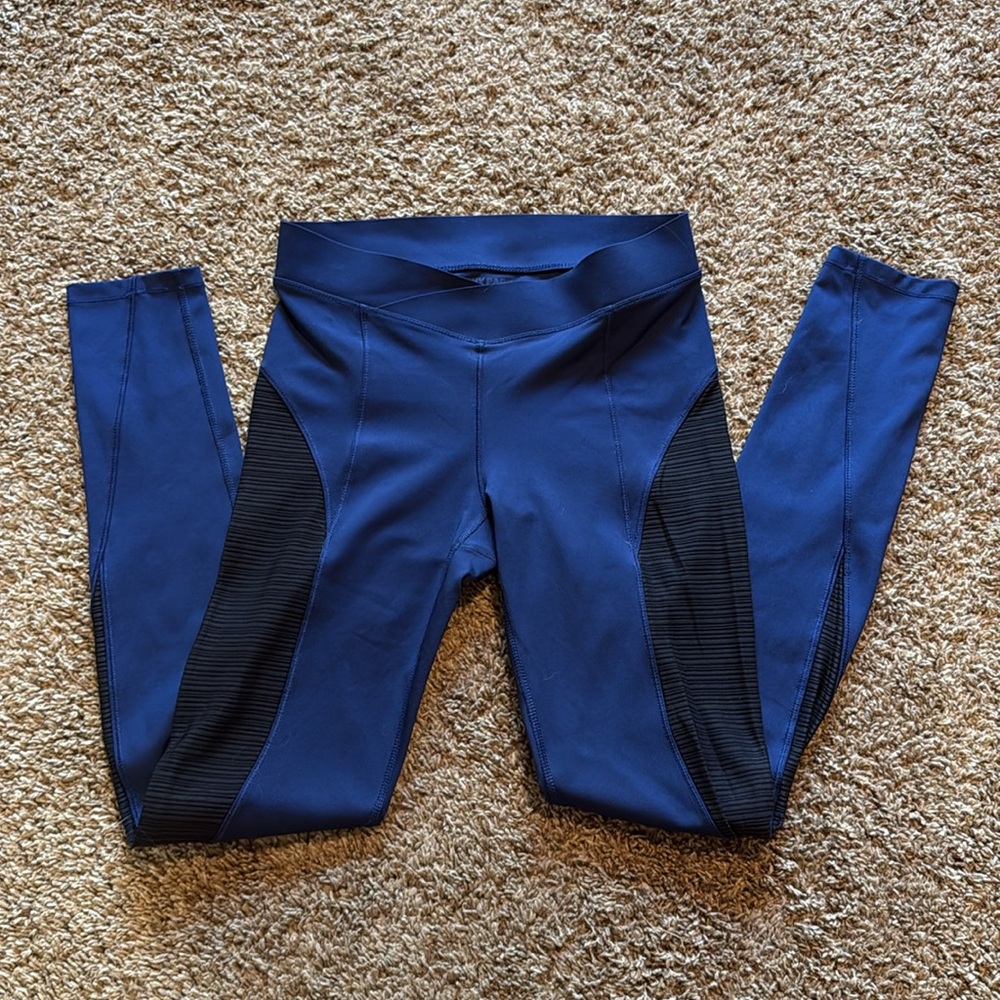 Ivy Park leggings crossover mesh panel
